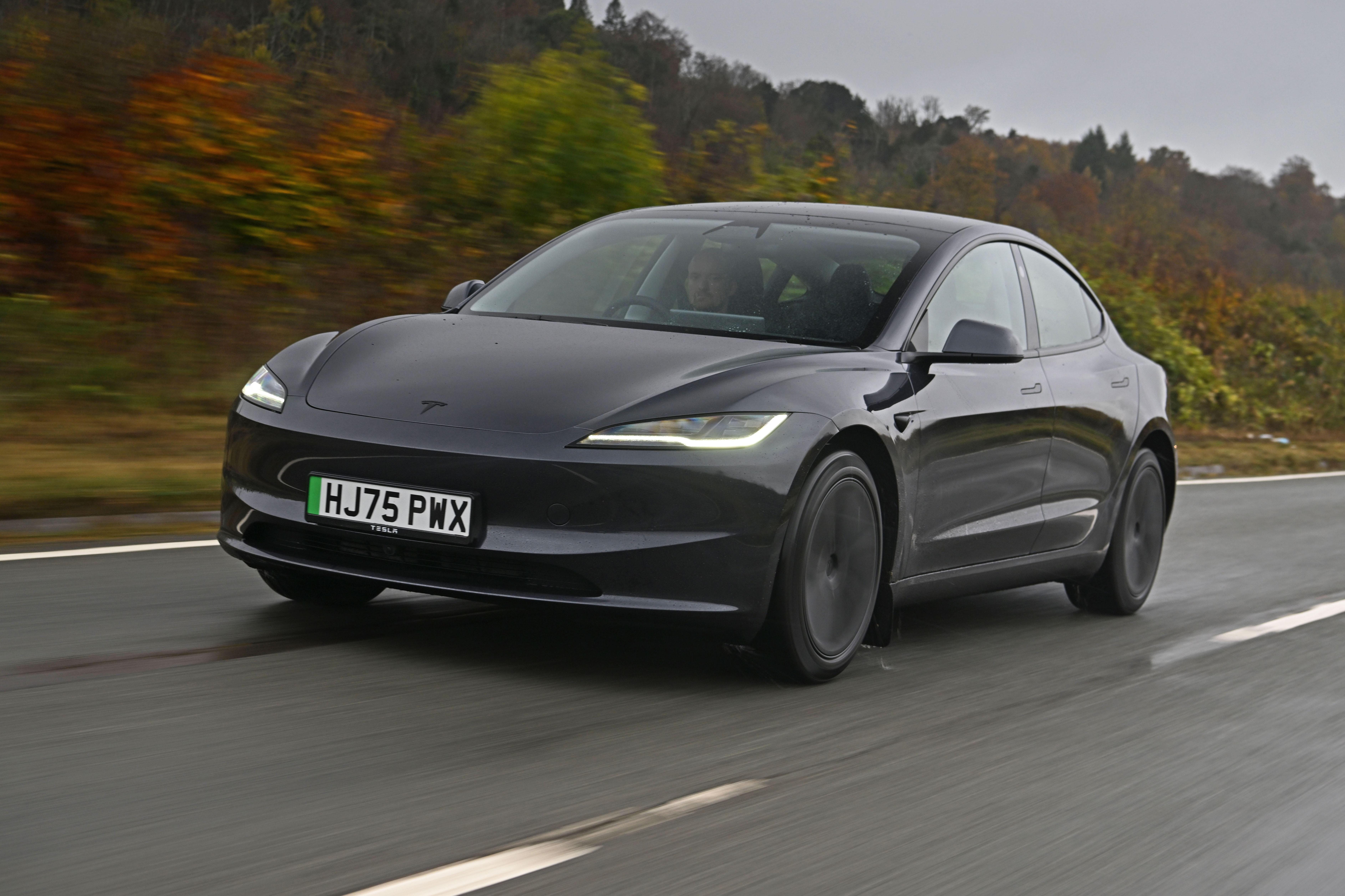 Tesla Model 3.jpg