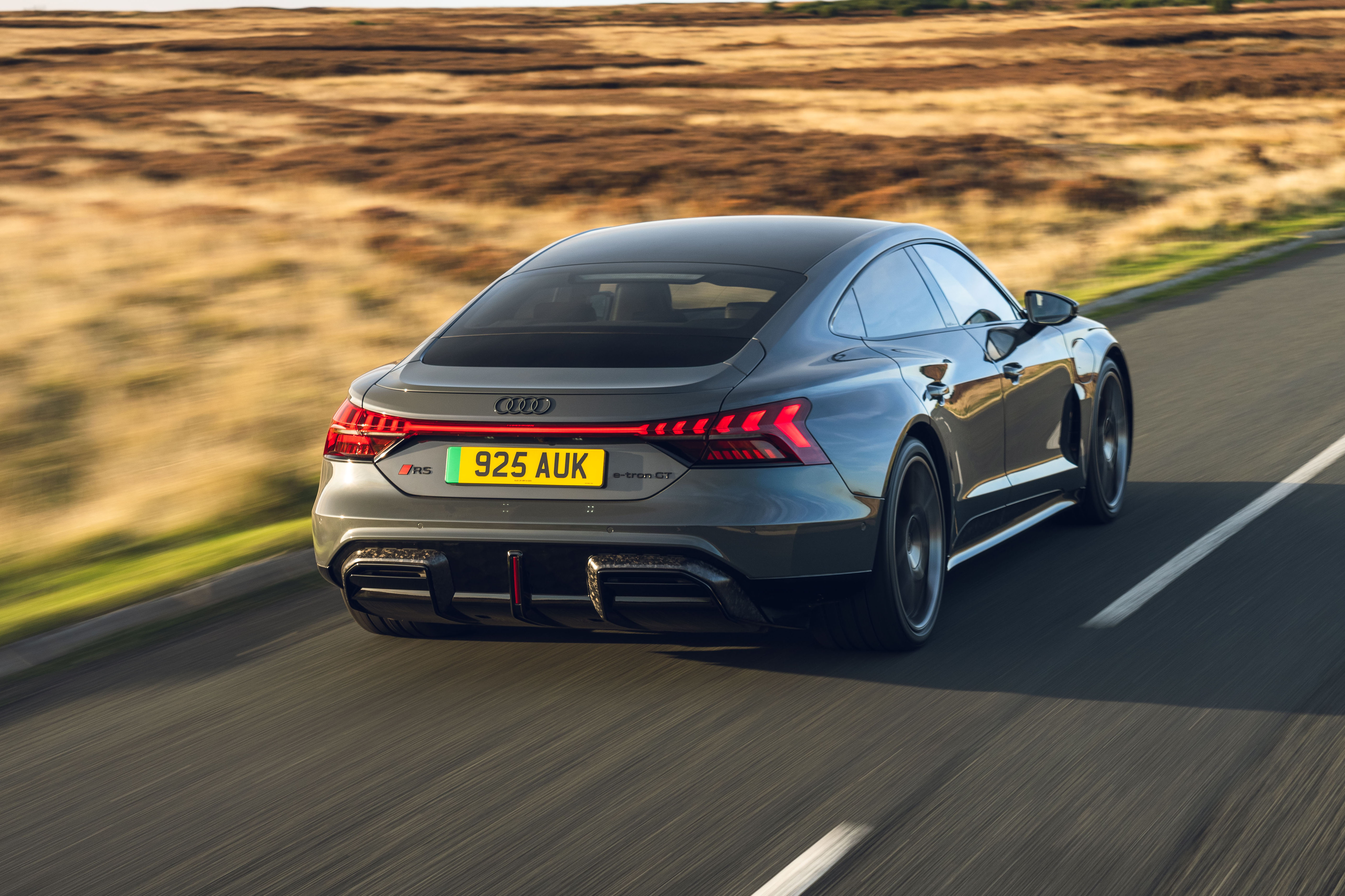 Audi RS e-tron GT.jpg