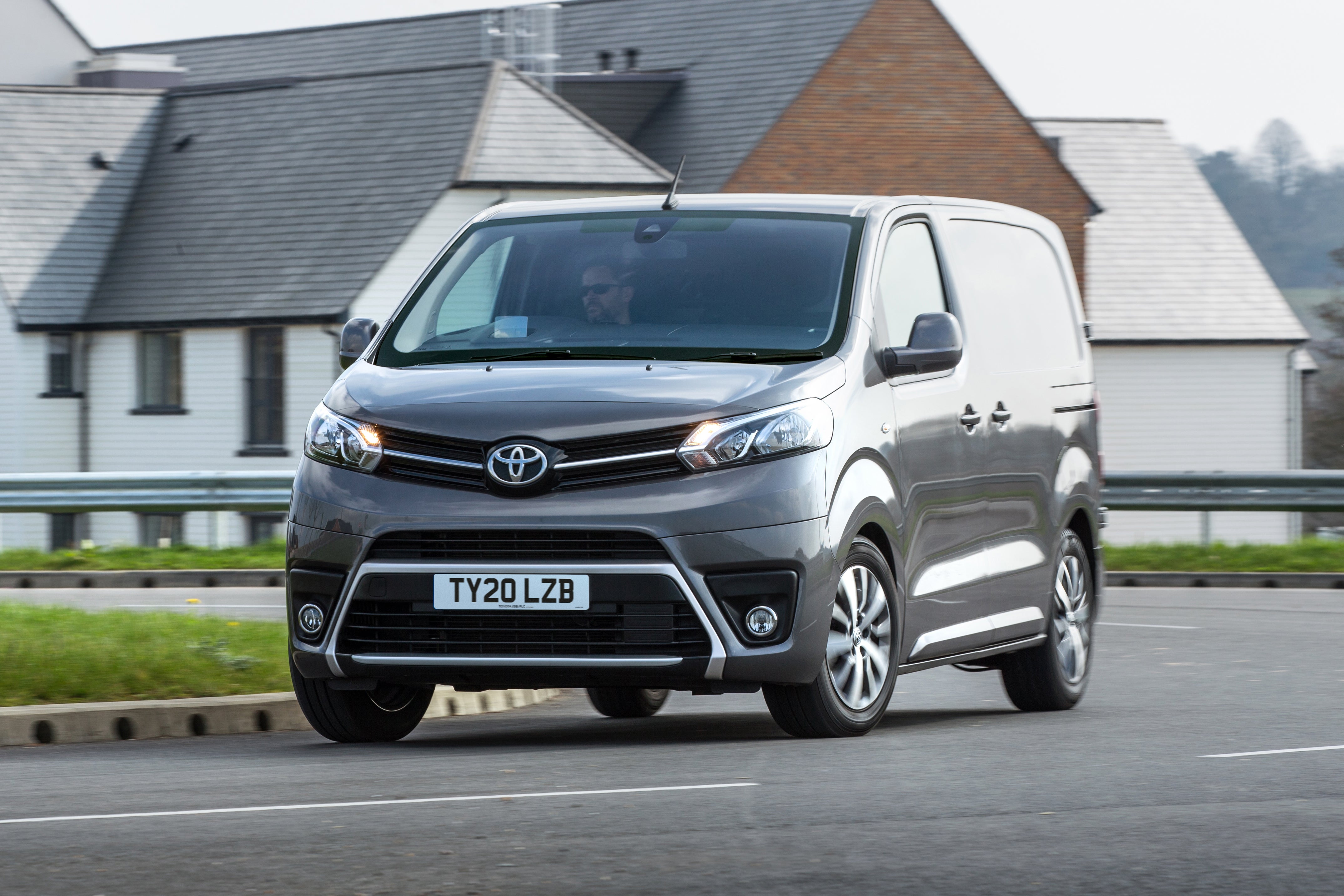 Main listing image - Toyota Proace Review