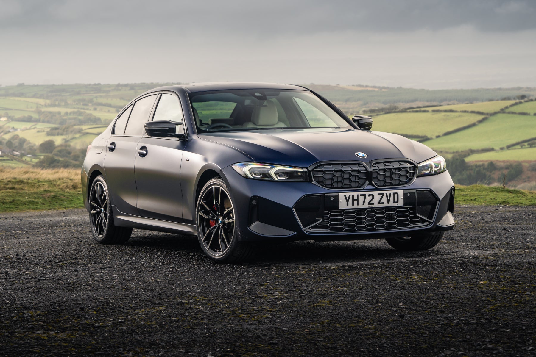 P90485032_highRes_bmw-m340i-xdrive-sal.jpg