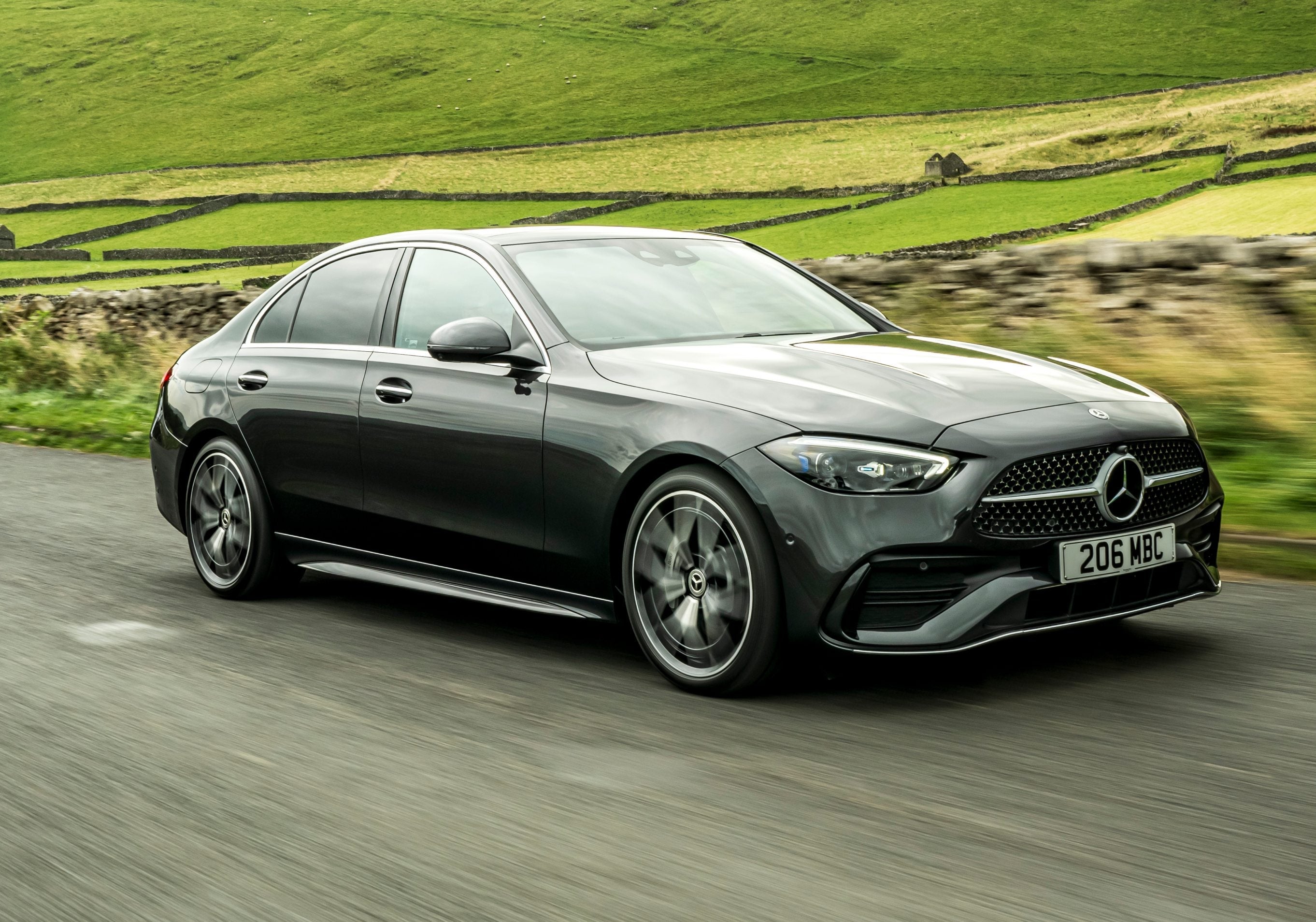 Mercedes-C-Class-2021-2.jpg
