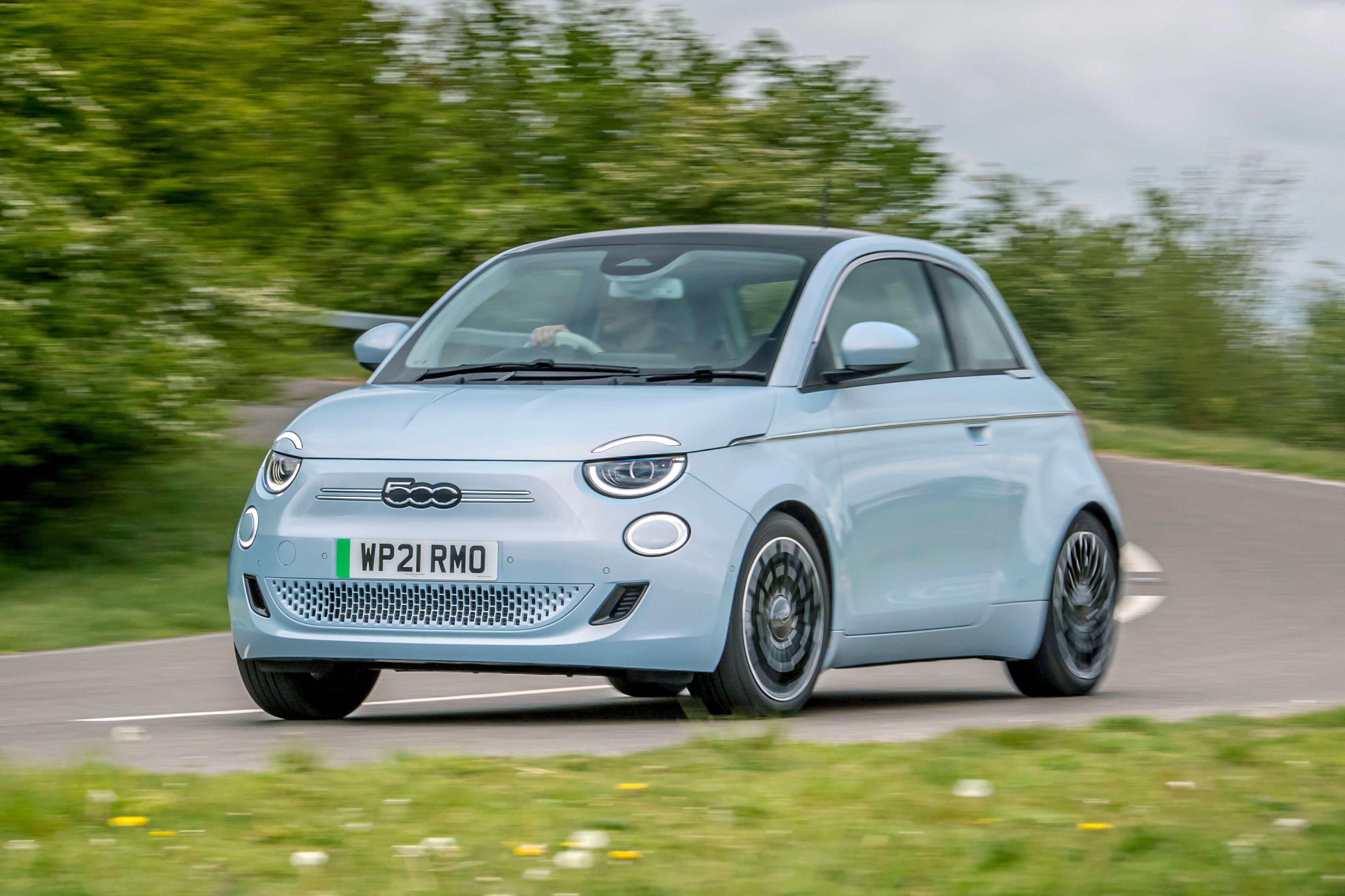 Fiat-500-Electric-(7).jpg