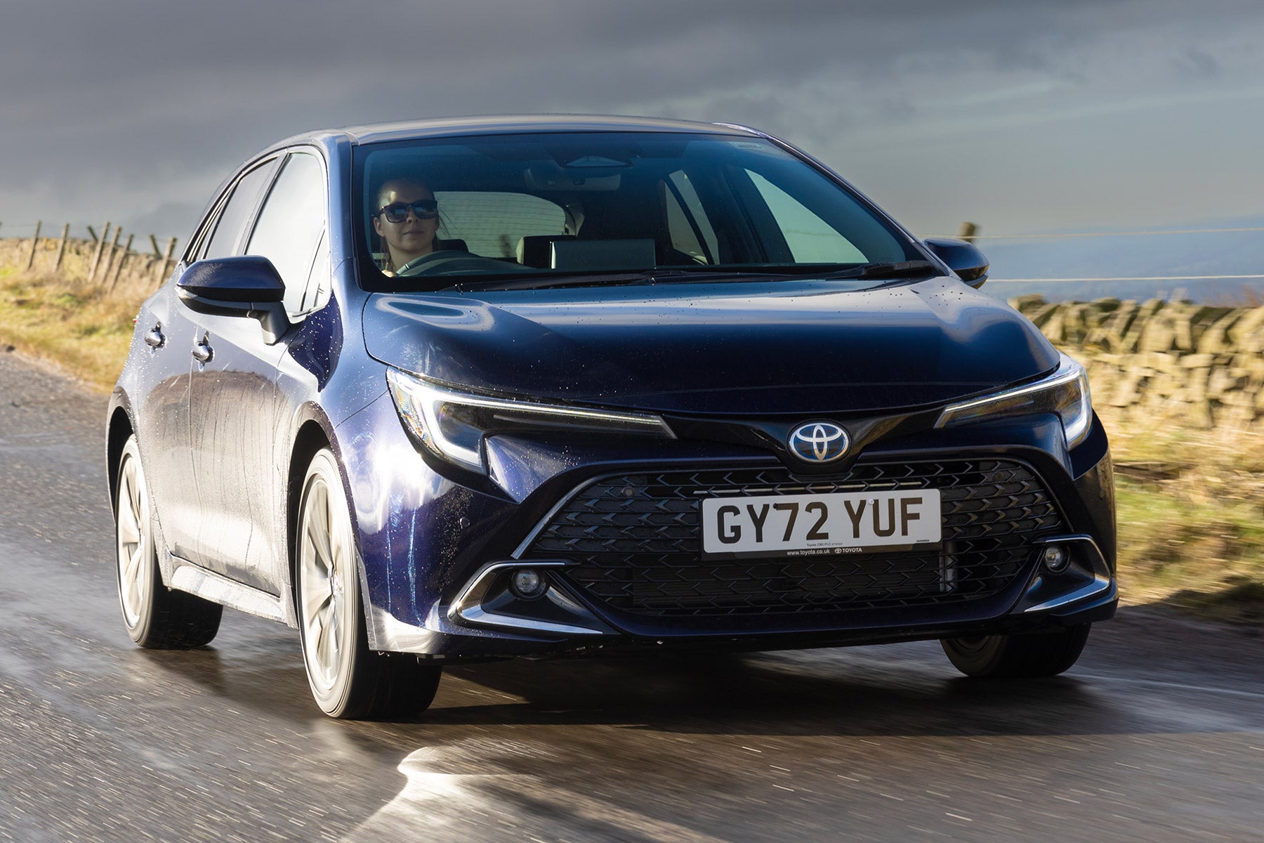 Toyota Corolla (4).jpg
