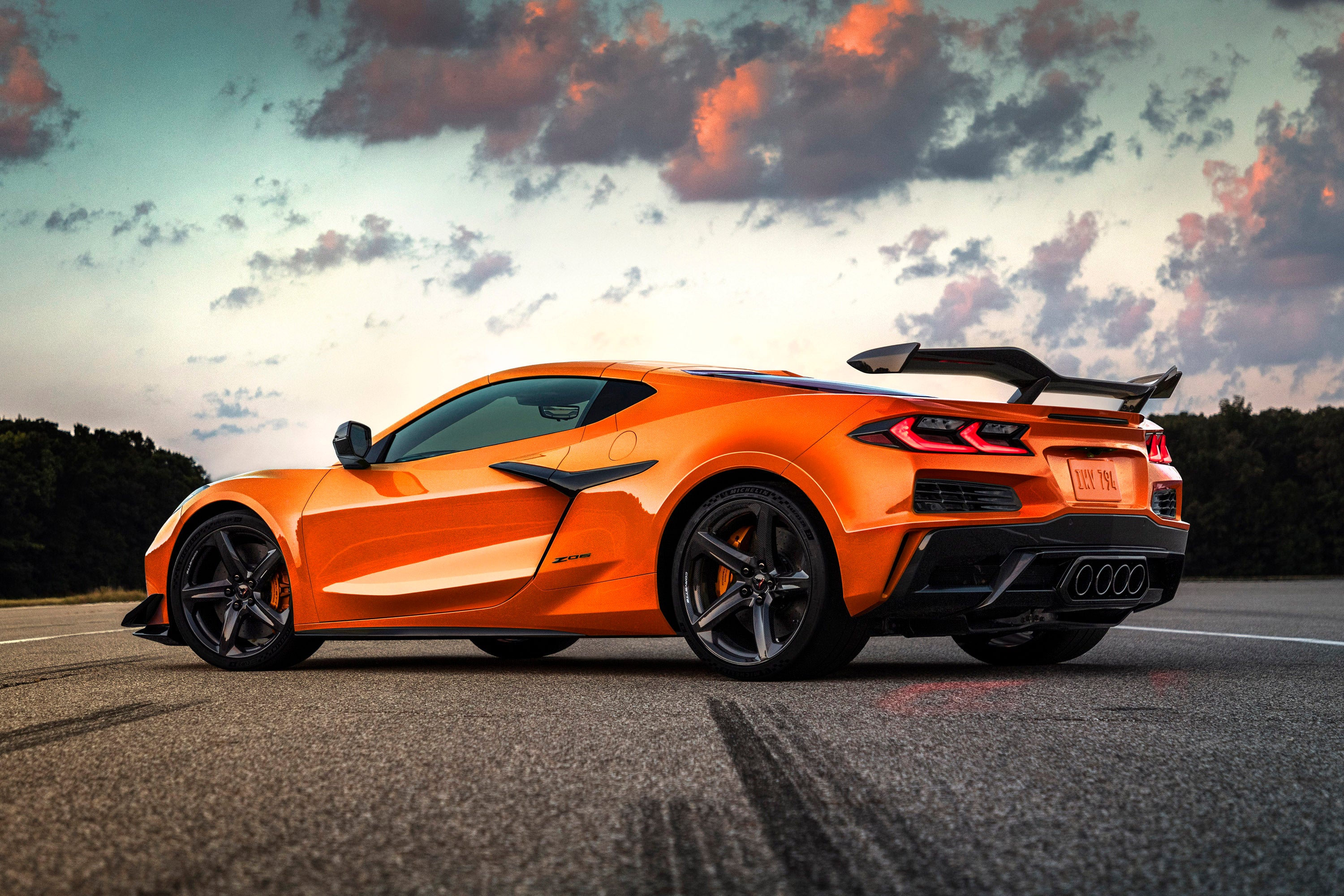 2023-Chevrolet-Corvette-Z06-002.jpg