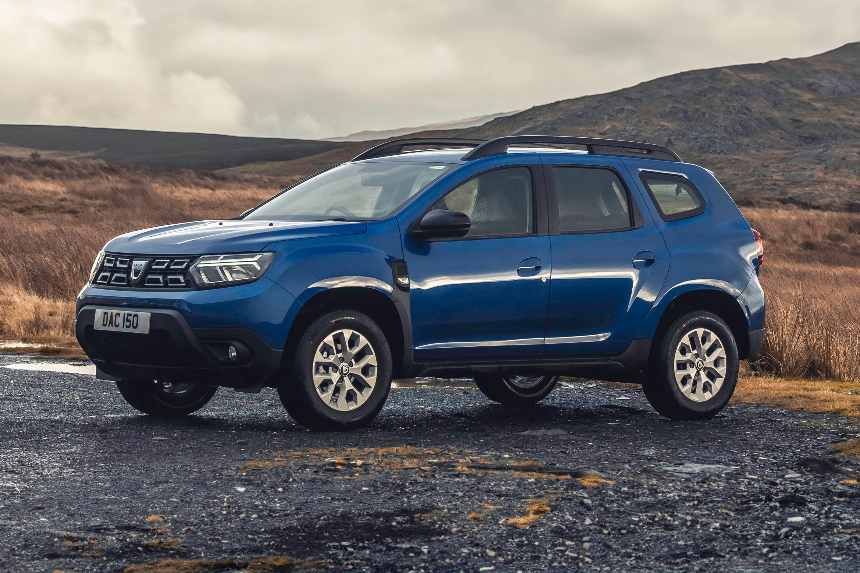 Dacia Duster Sum.jpg