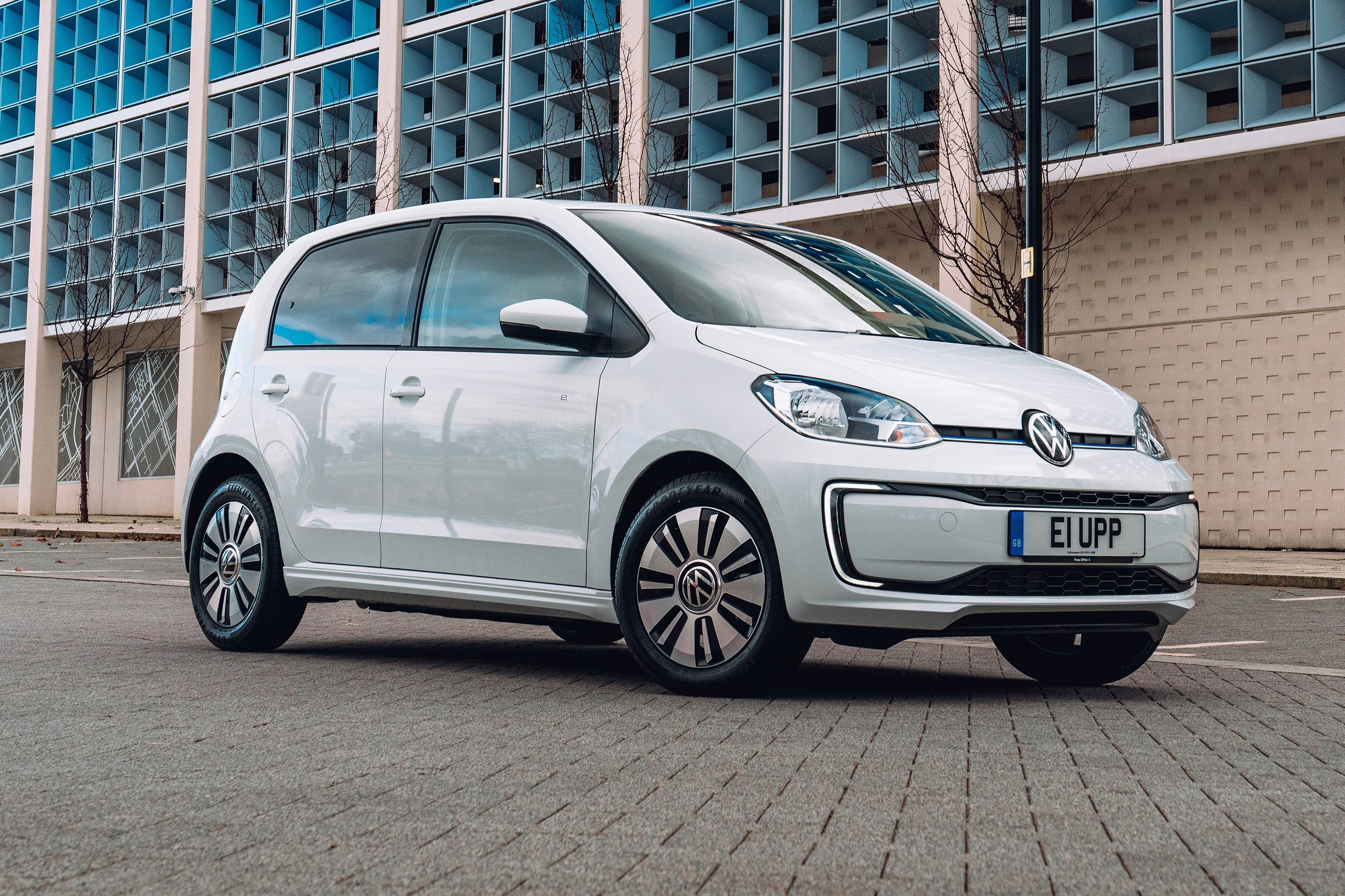 Volkswagen e-Up (8).jpg