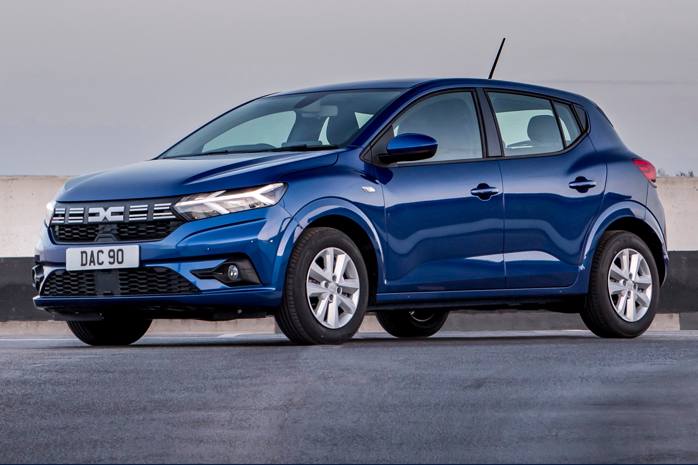 Dacia Sandero Sum.jpg