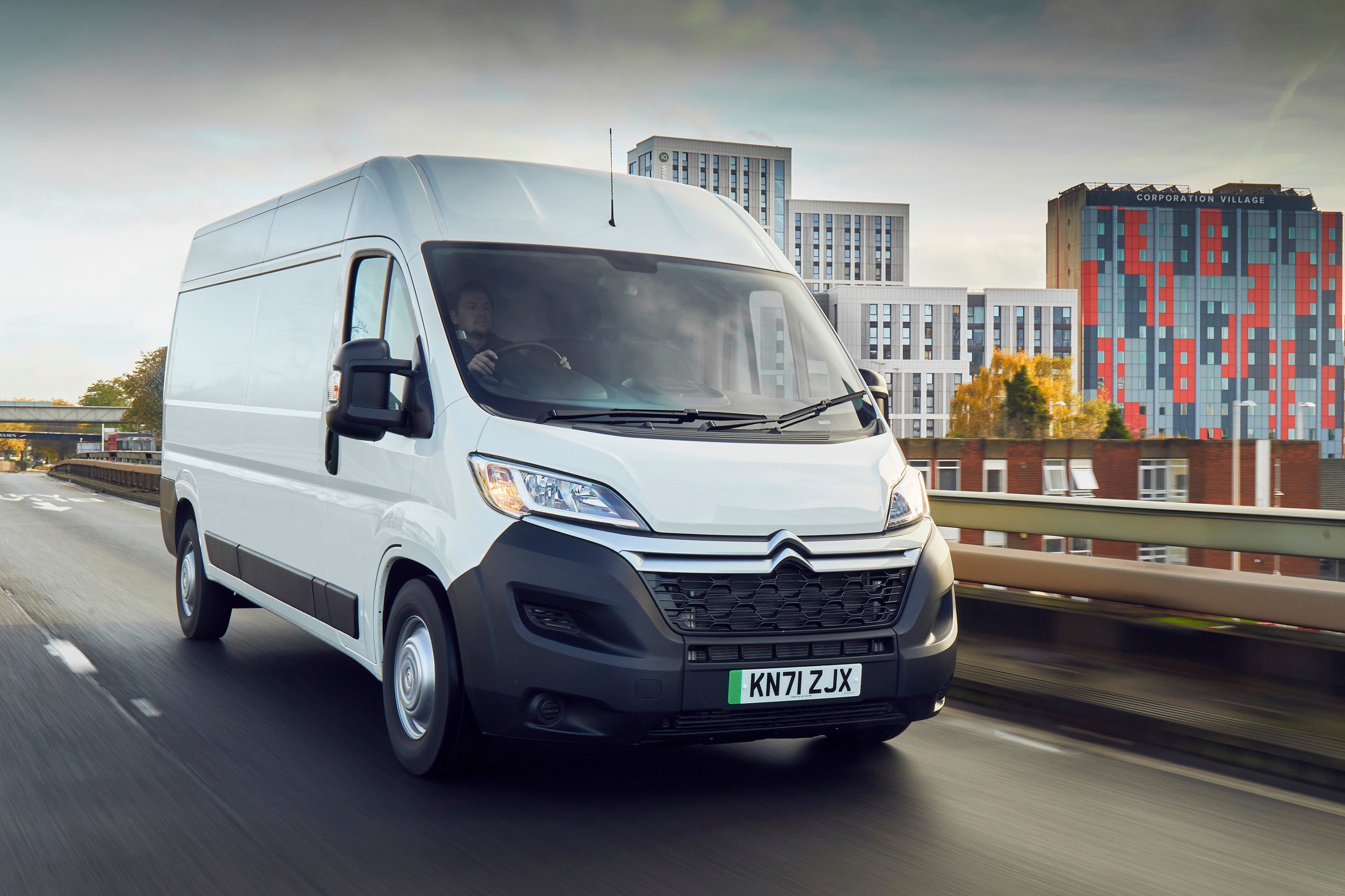 Main listing image - Citroen Relay Review 2025: Price, specs & load capacity