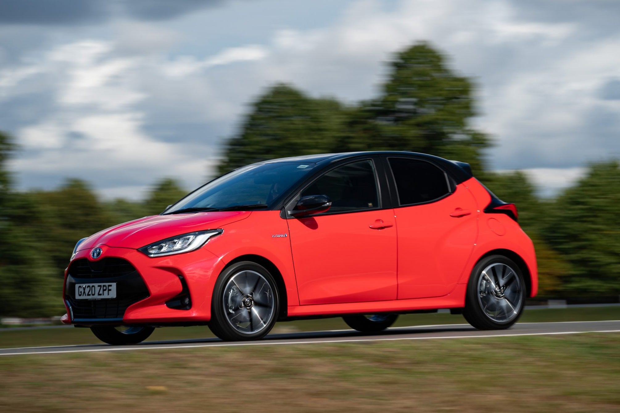 Toyota Yaris (9).jpg
