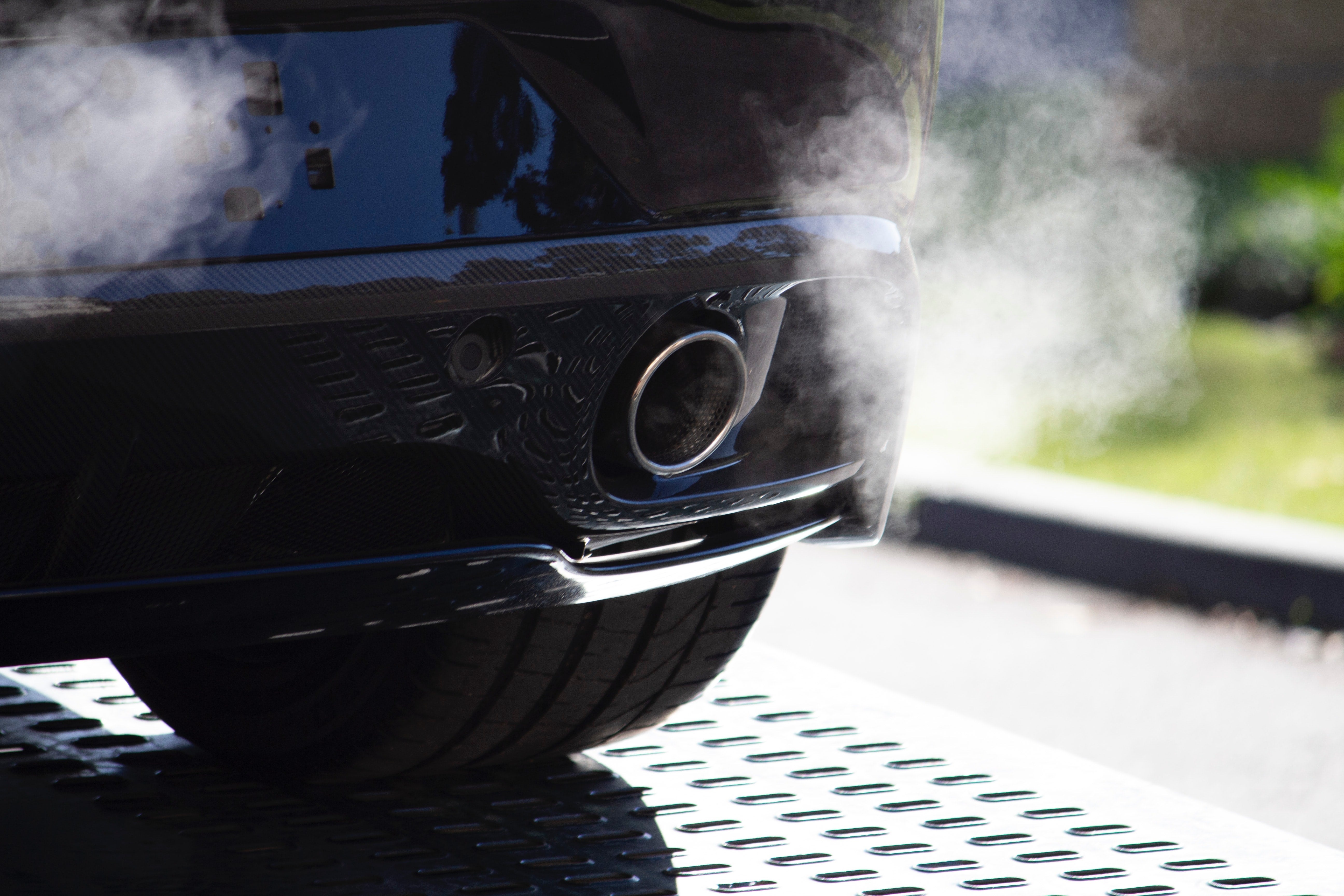 Exhaustsmoke.jpg