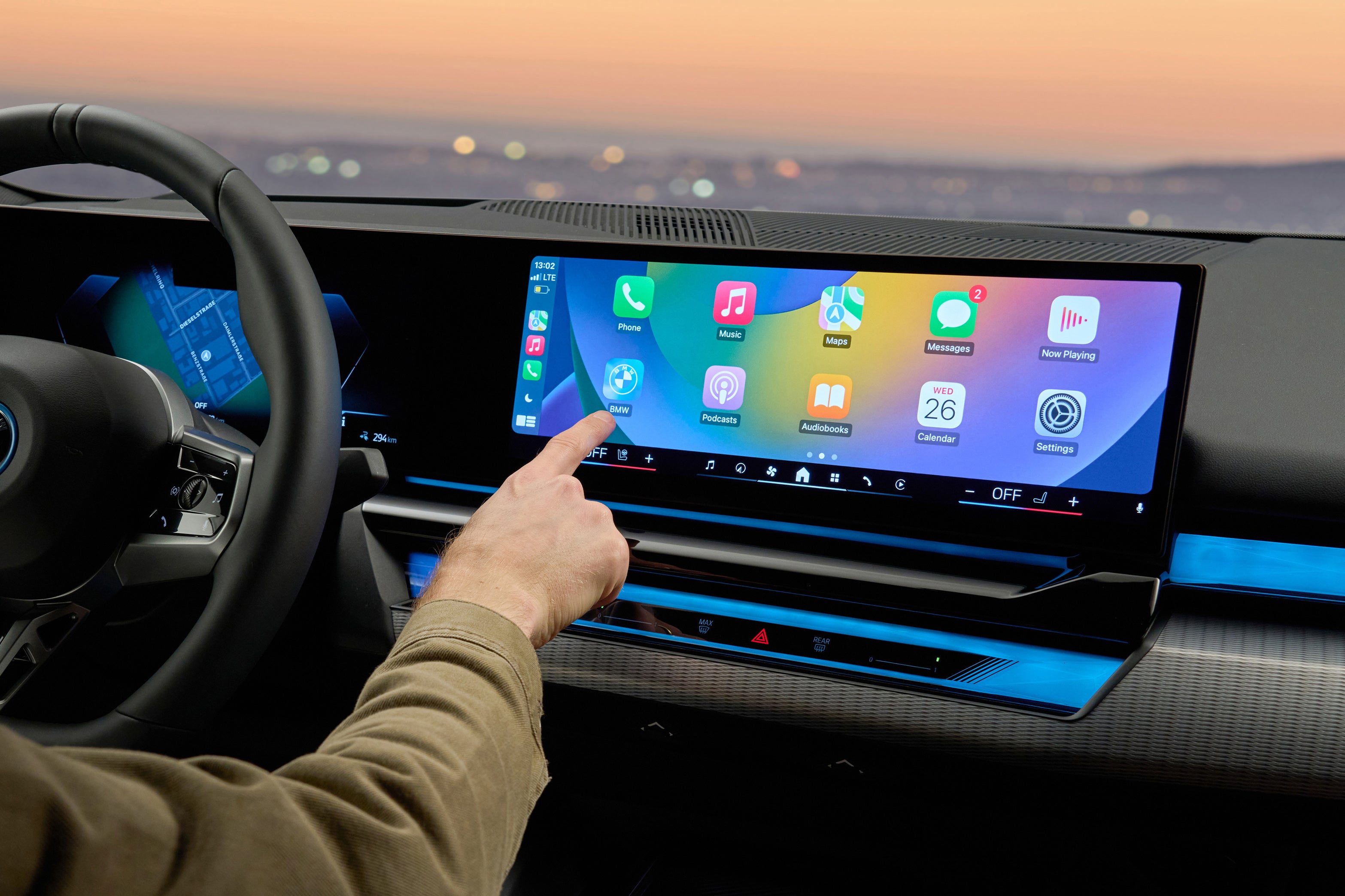 Apple_CarPlay_in_the_new_BMW_5_Series.jpg