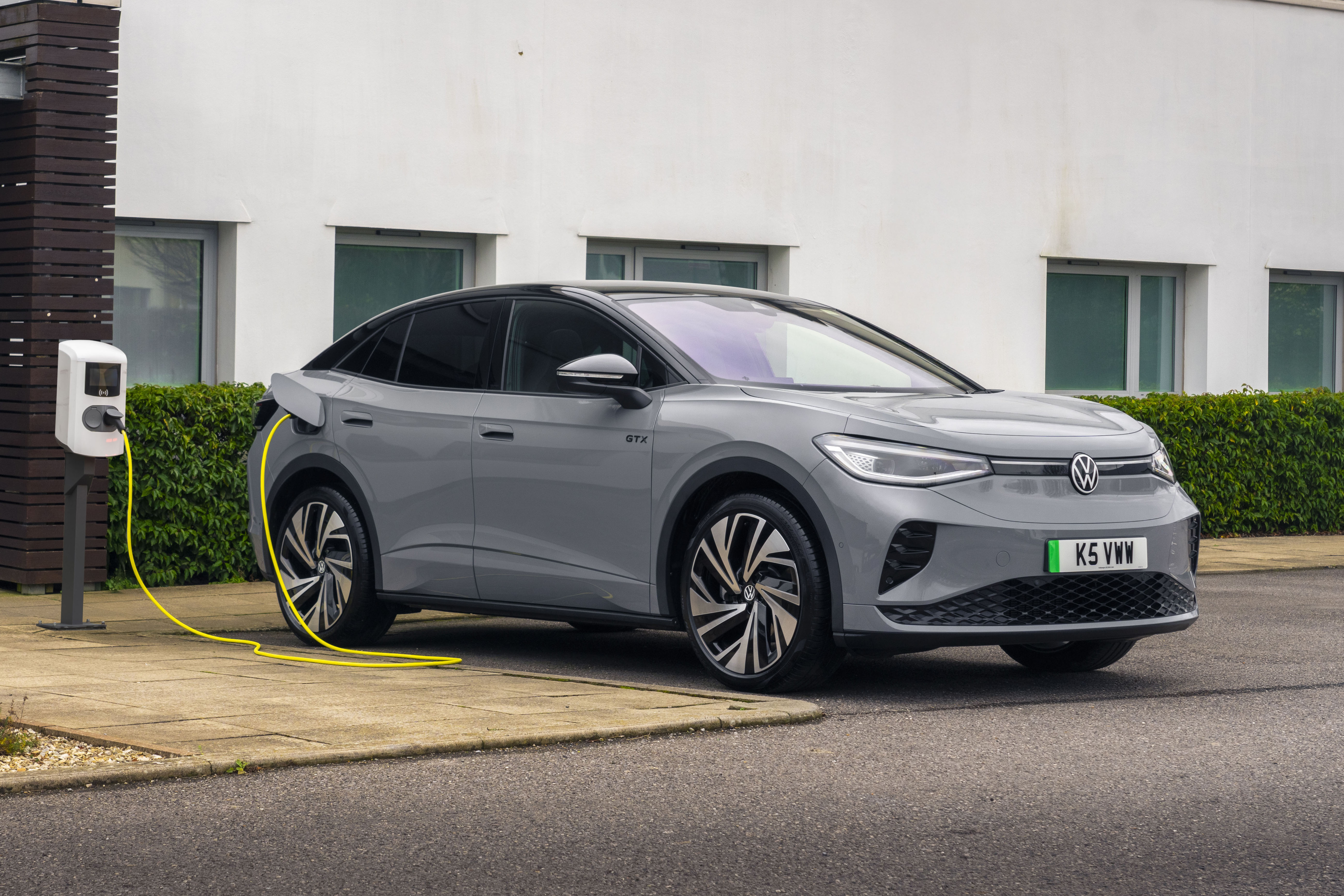VW ID5 GTX (2).jpg