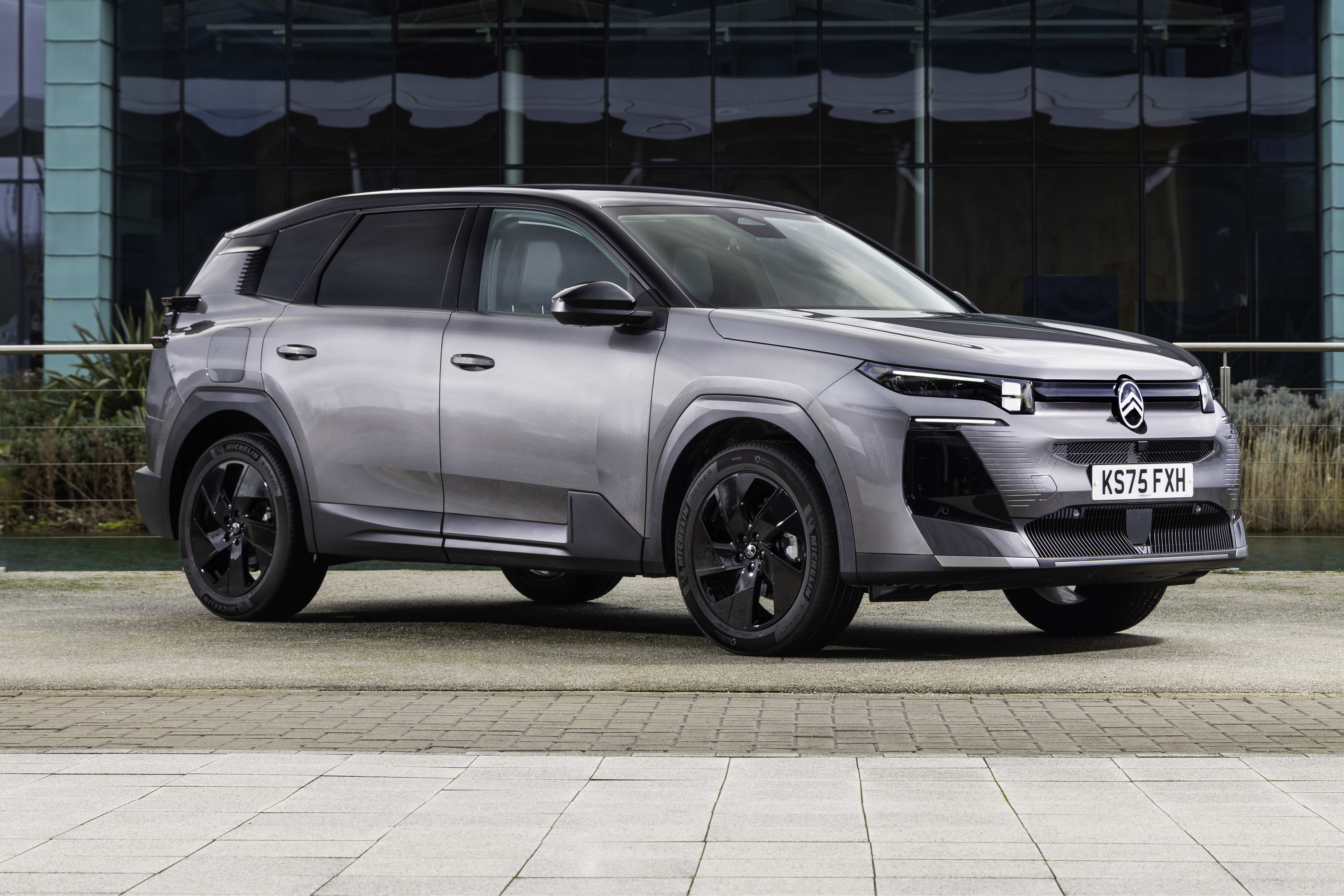Citroen C5 Aircross Hybrid.jpg