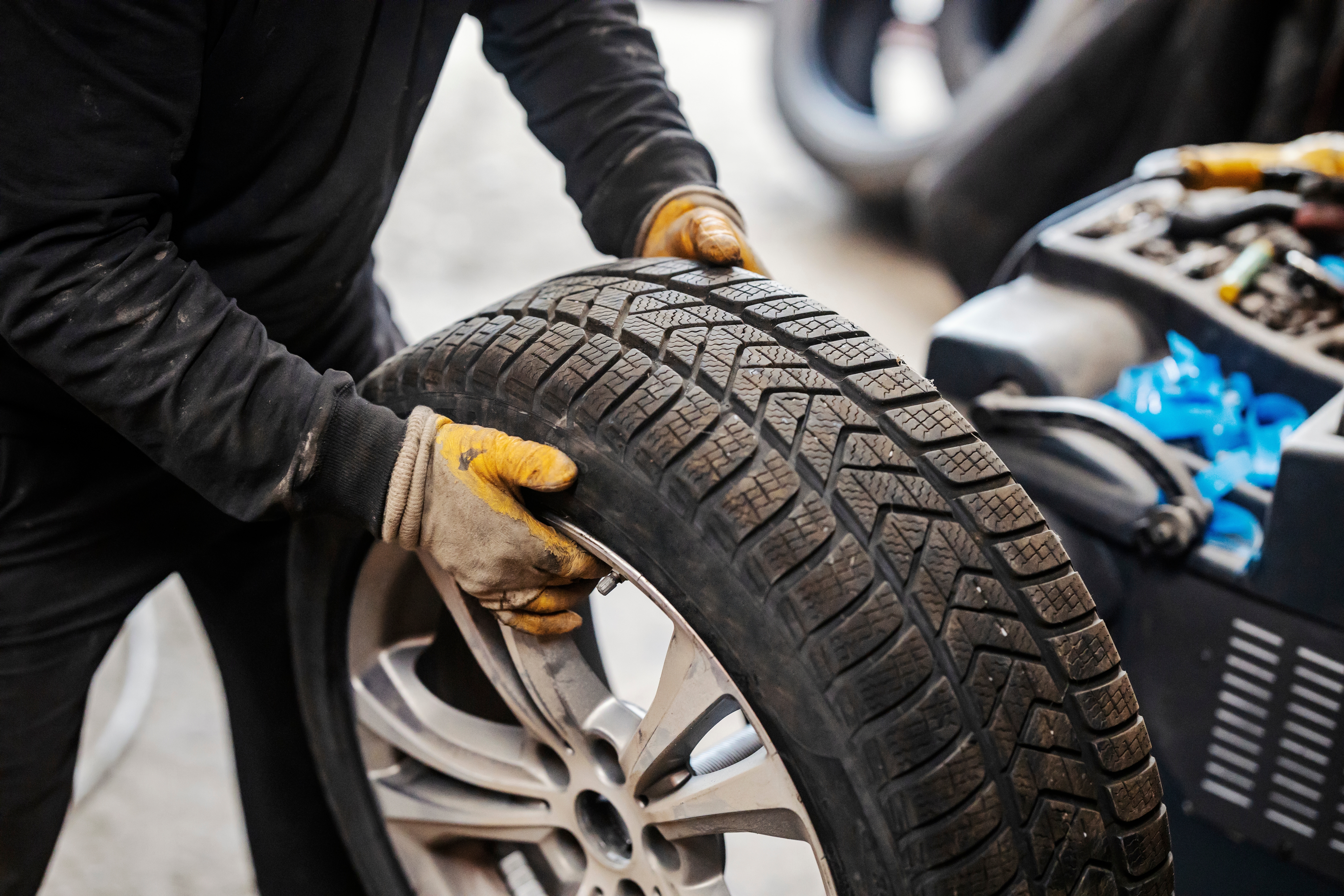 Car Tyres (4)