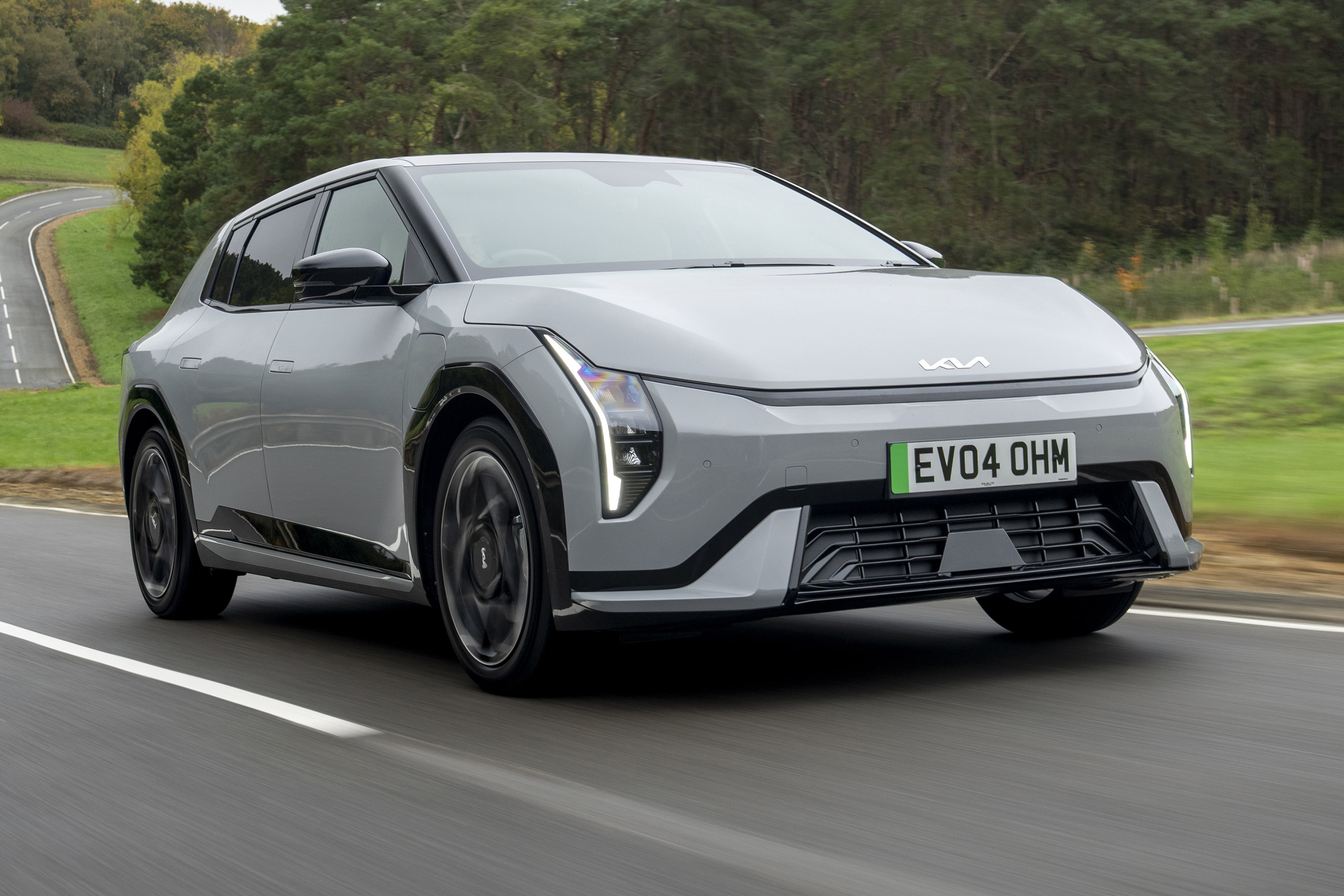 Kia_EV4_6.jpg