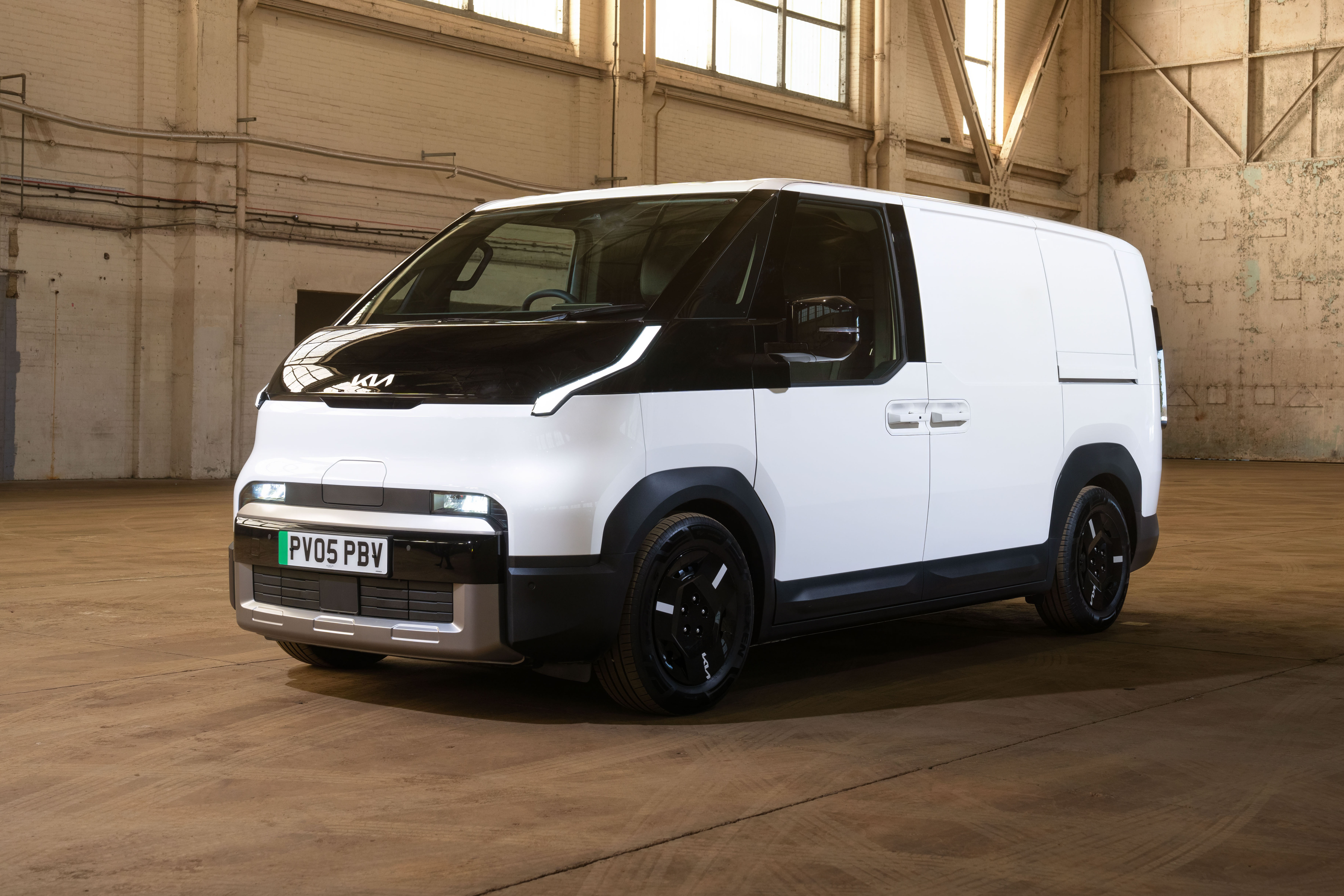 Kia PV5 Cargo.jpg