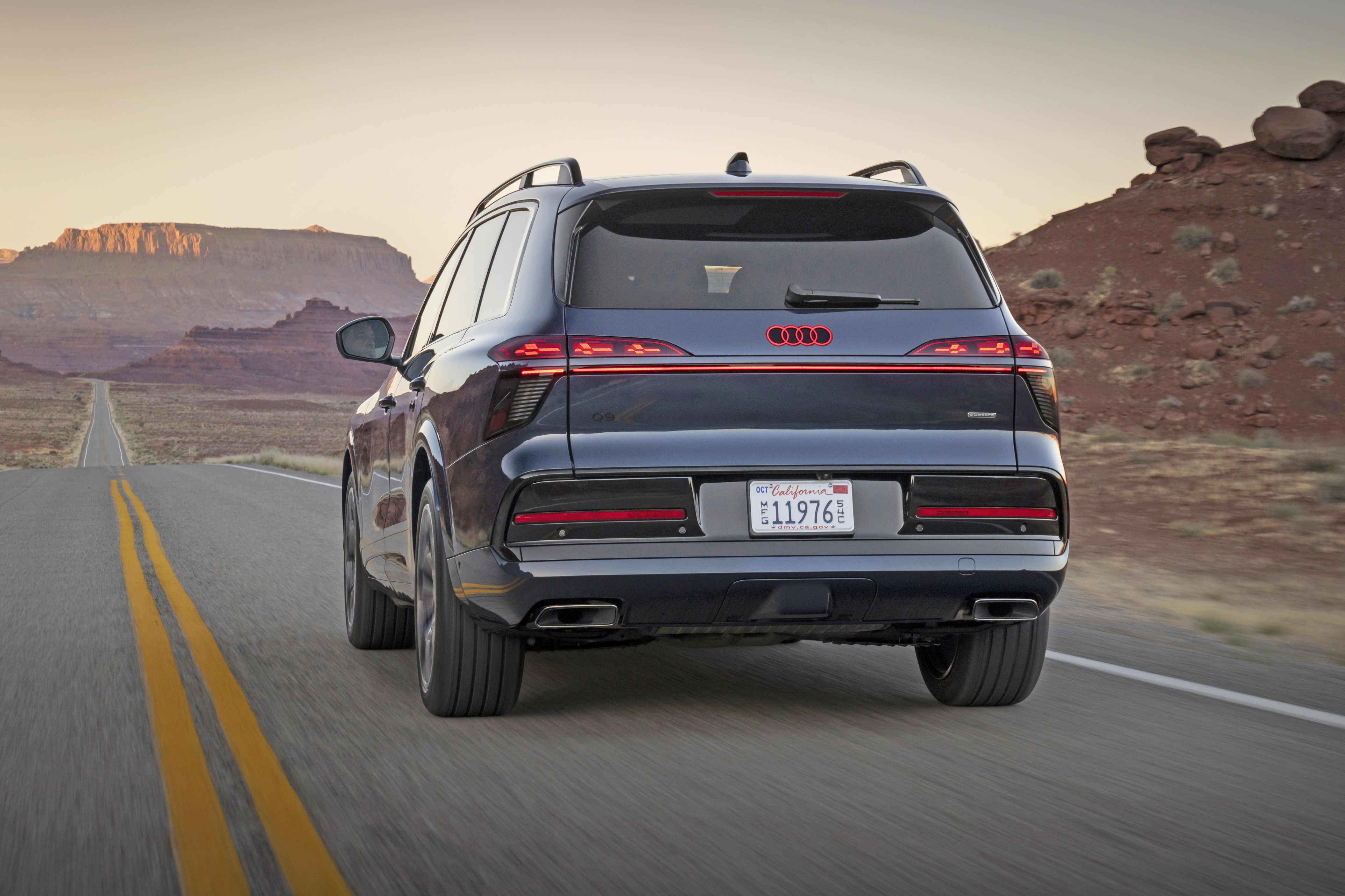 Audi Q9 (7)