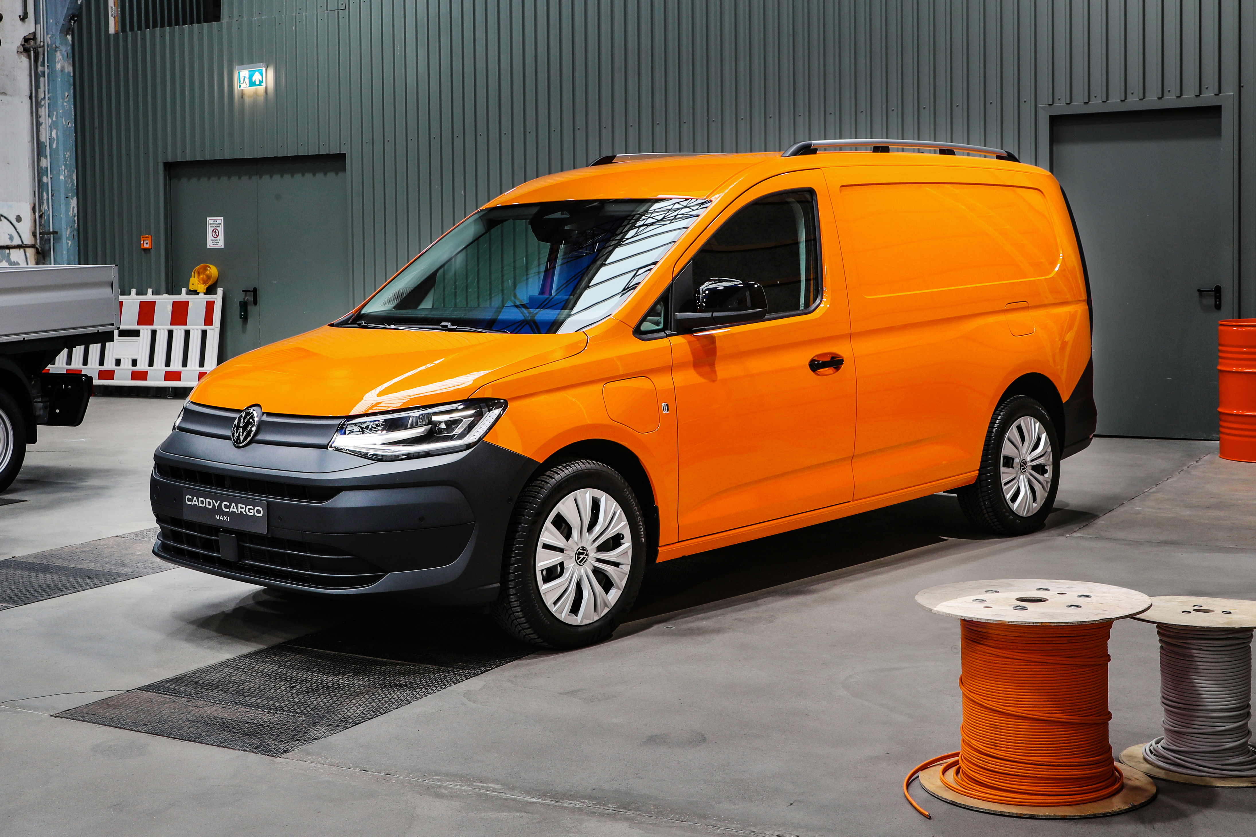 VW Caddy Cargo Maxi (1)