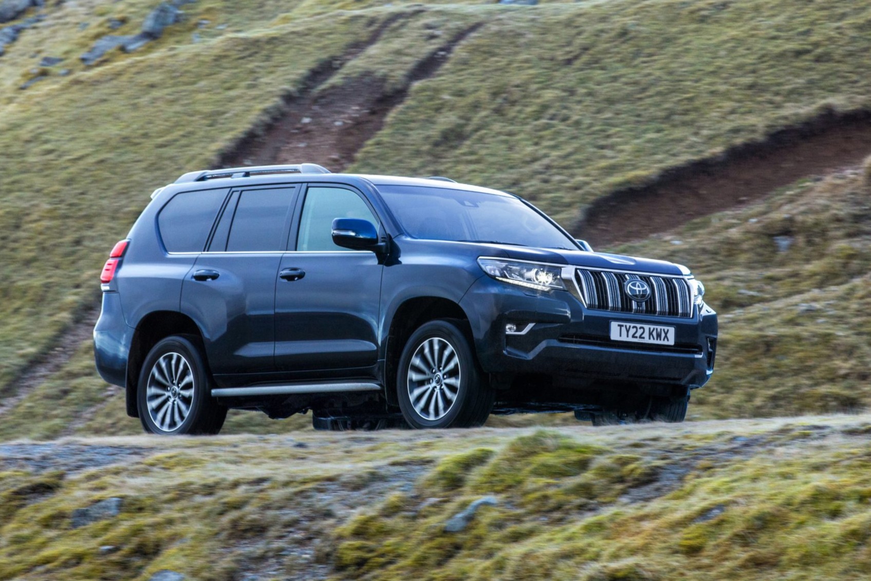 Toyota Land Cruiser 2022 001