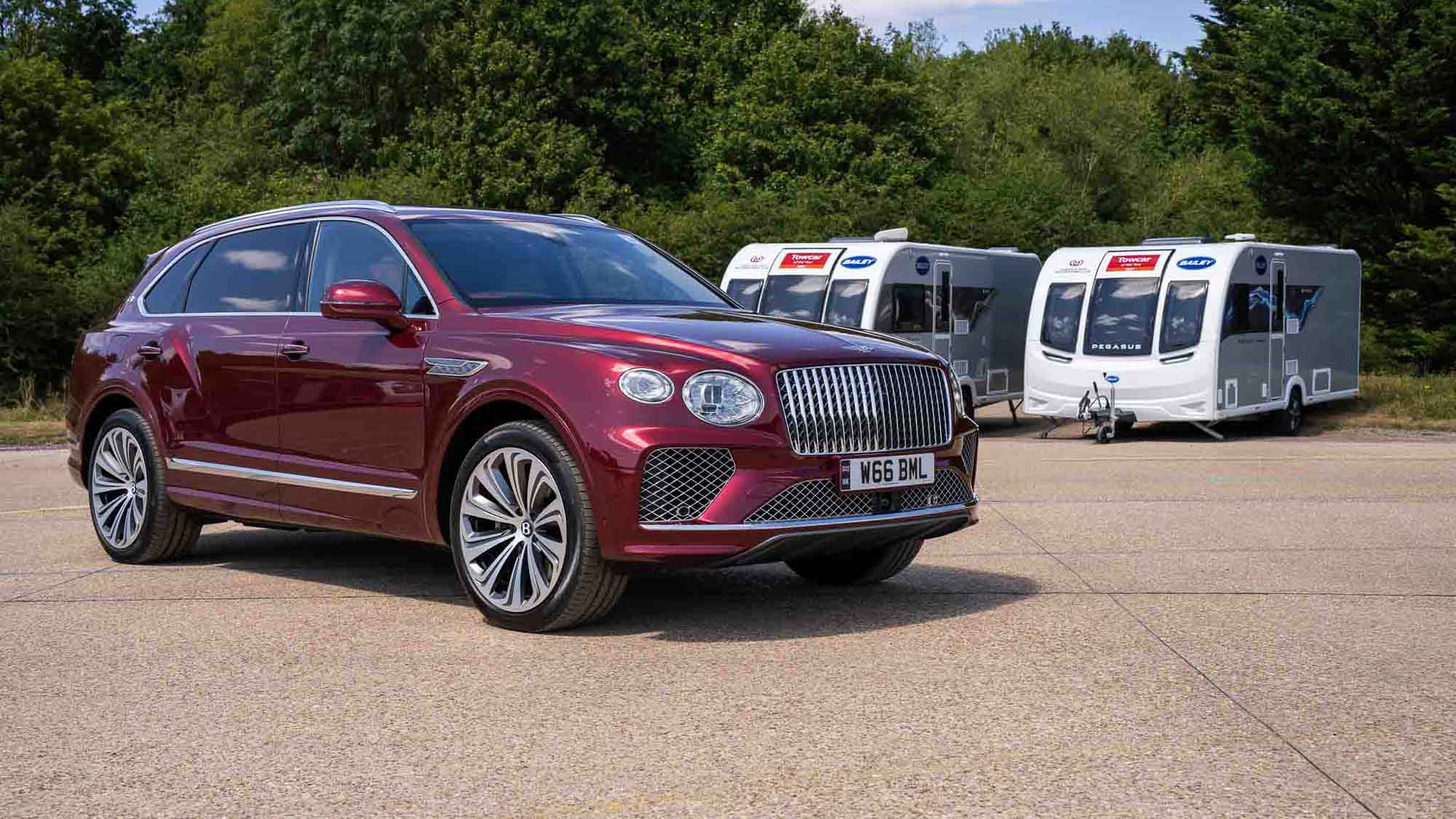 Bentley Bentayga Tow Car