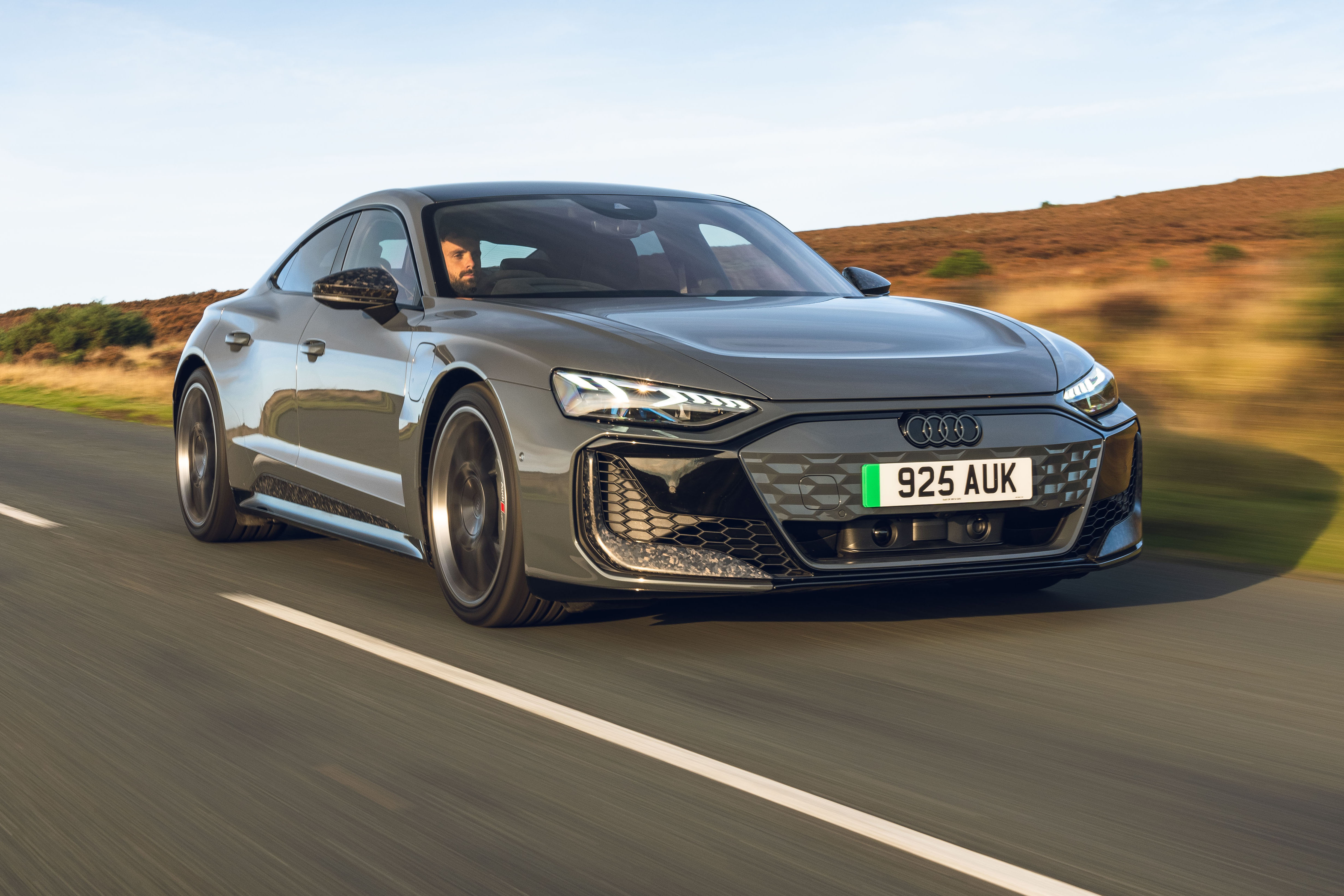 Audi e-tron GT Performance.jpg